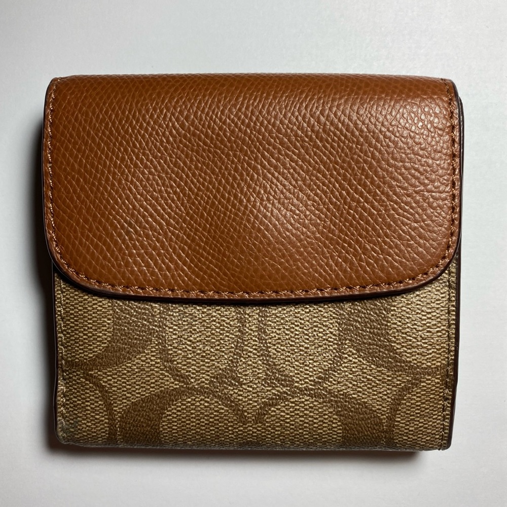 Coach Wallet - Picture 3 of 3